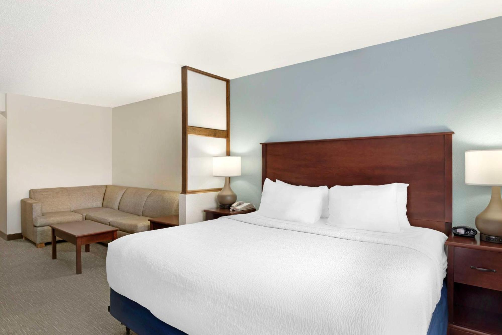 Best Western Plus Crossroads Inn & Suites Zion Crossroads Bagian luar foto