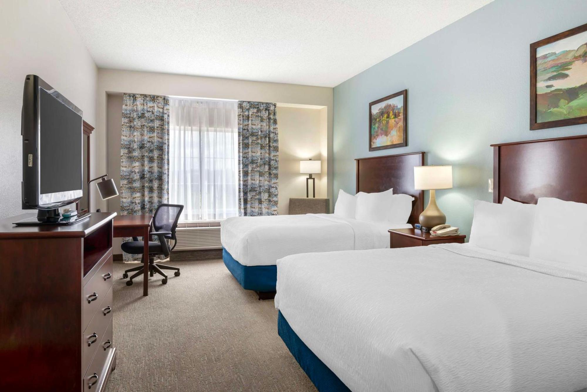 Best Western Plus Crossroads Inn & Suites Zion Crossroads Bagian luar foto