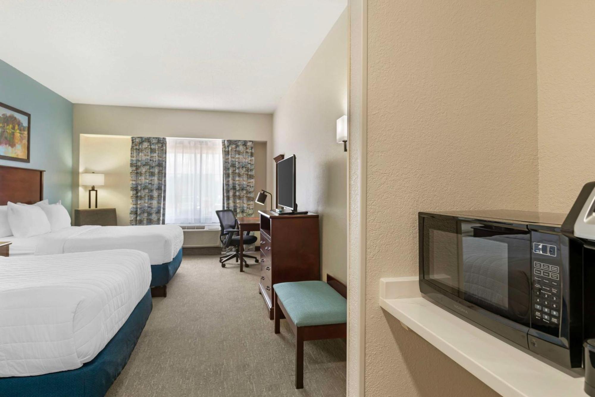 Best Western Plus Crossroads Inn & Suites Zion Crossroads Bagian luar foto
